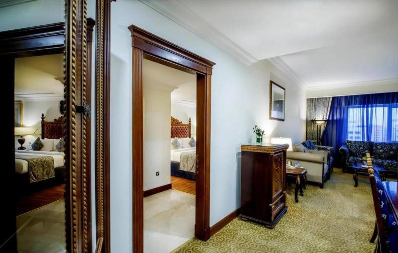 Grand Excelsior Hotel - Bur Dubái Habitación foto